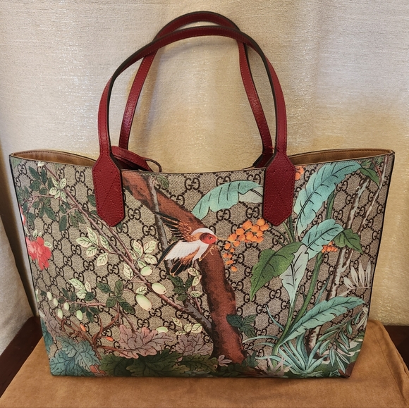 Gucci GG Supreme Tian Leather Tote
